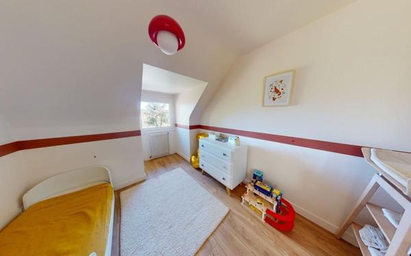 Maison à vendre    5 pièces • 135 m2 Albigny-sur-Saône