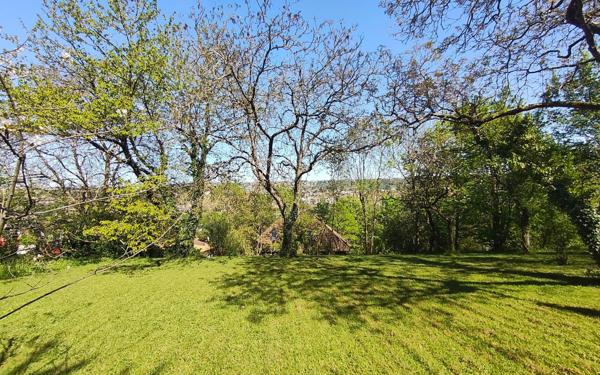 Maison à vendre    5 pièces • 135 m2 Albigny-sur-Saône