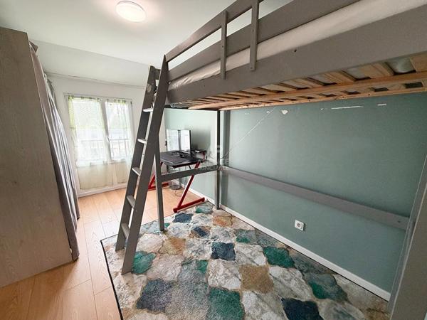 À vendre : Maison spacieuse de 7 pièces à Cergy ! €360 000 ** - Référence 2265