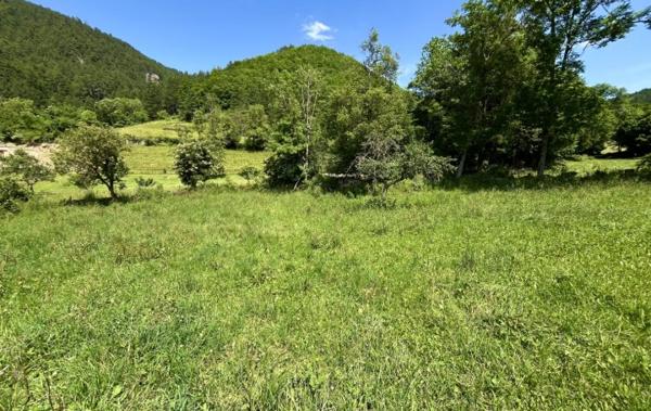 Vente Terrain constructible secteur calme Lanuejols   