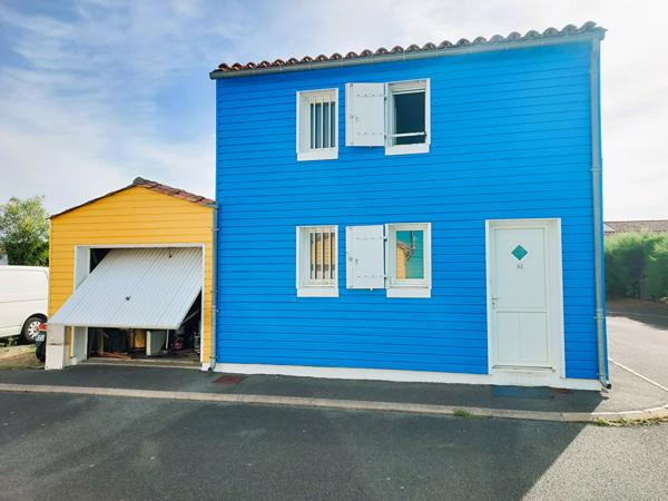 LE CHÂTEAU-D'OLÉRON - PLAGE À PIED, PISCINE ET GARAGE !