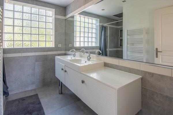 Maison 7 pièces - 288 m² Bien prestige