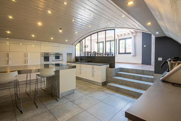 Maison 7 pièces - 288 m² Bien prestige