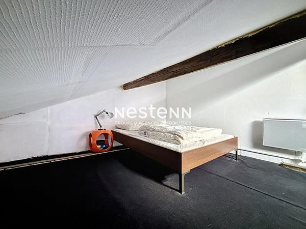 ISSY LES MOULINEAUX - QUARTIER SAINT ETIENNE - VENDU LOUÉ - Appartement 2 pièces duplex en dernier étage