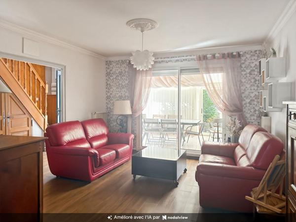 Maison Sable Sur Sarthe 9 pièce(s) 156 m2