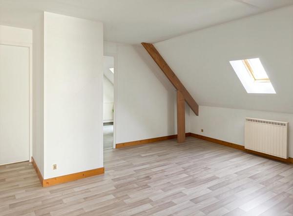 Maison Sable Sur Sarthe 9 pièce(s) 156 m2