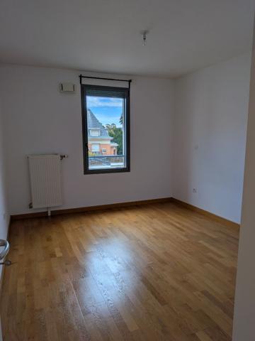 Appartement Reims 3 pièces 72 m2, rue Piper (3ème étage)