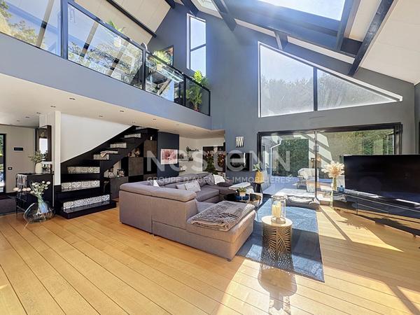Maison d'architecte 278 m² - DOMAINE DU LYS-CHANTILLY
