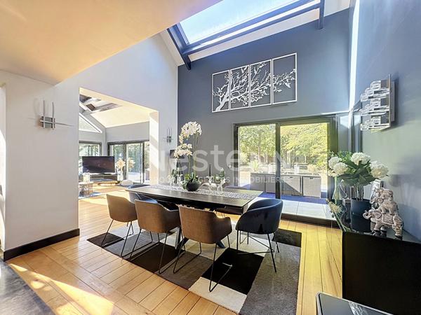 Maison d'architecte 278 m² - DOMAINE DU LYS-CHANTILLY