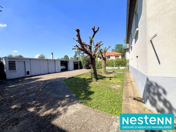 Maison Vaulx En Velin 7 pièce(s) 147 m2