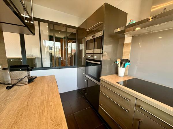 33000 BORDEAUX A vendre appartement  4 pièce(s) 86 m2