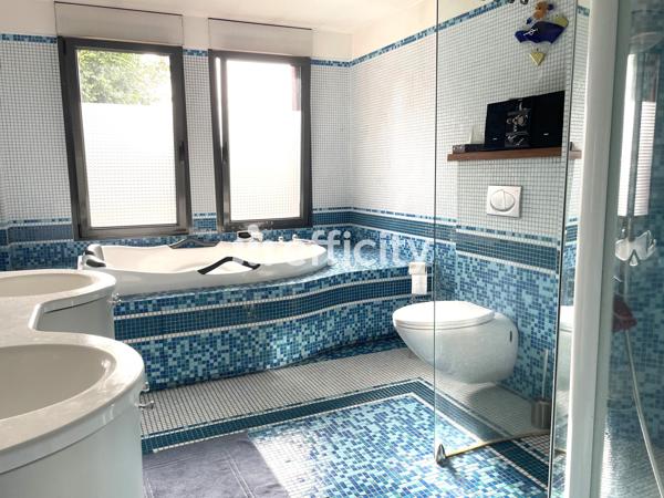 Maison 5 pièces - 190 m²