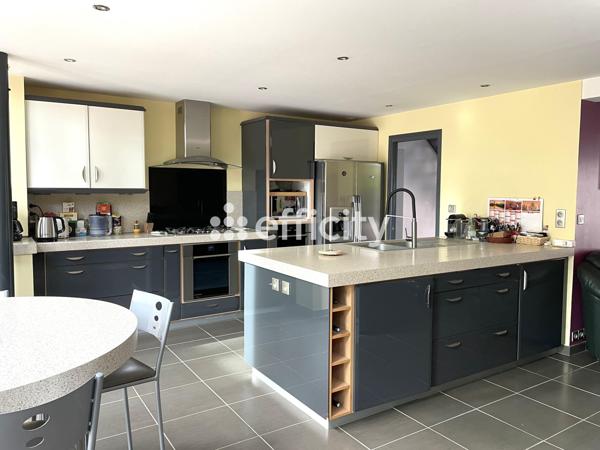 Maison 5 pièces - 190 m²