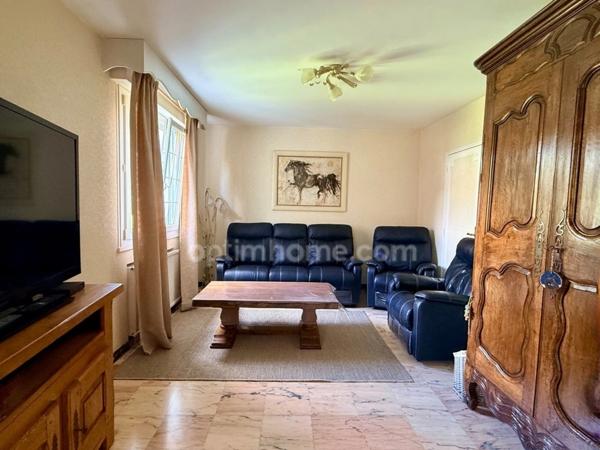 Confortable maison familiale sur sous-sol total à NANGIS (77)