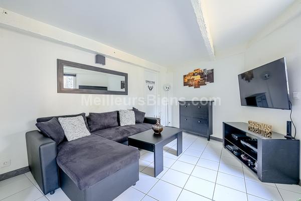 Appartement 2 pièces - Marines centre