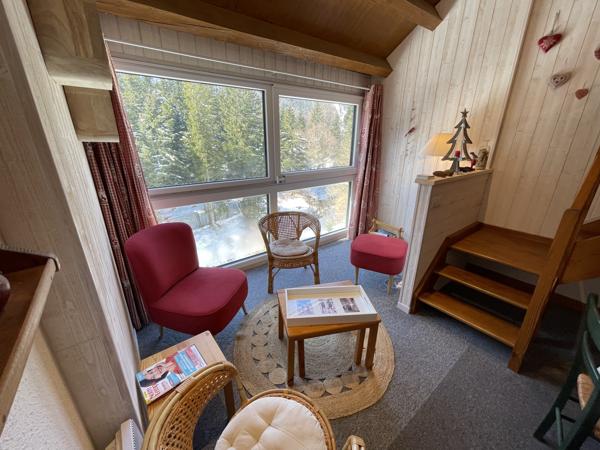 Splendide duplex avec vue sur la forêt et la rivière, charme