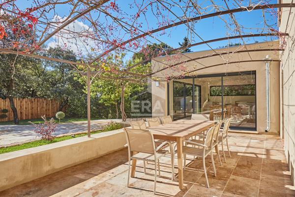 Propriété de caractère avec piscine ? 180 m² ? Cadre idyllique ? À 20 min d'Aix-en-Provence