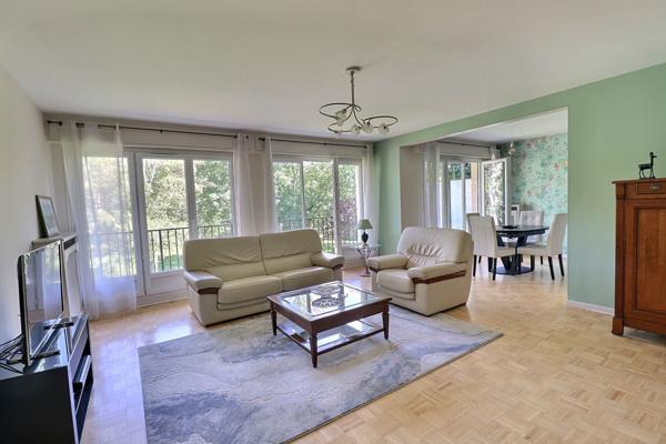 Appartement Maisons-Laffitte 5 pièce(s) 106 m2