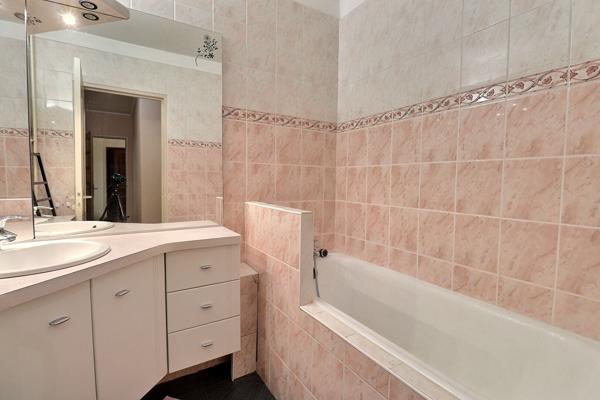 Appartement Maisons-Laffitte 5 pièce(s) 106 m2