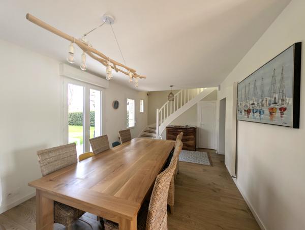 56760- PENESTIN - Maison familiale  4 chambres +1 bureau+ 1 garage -entre plages et commerces