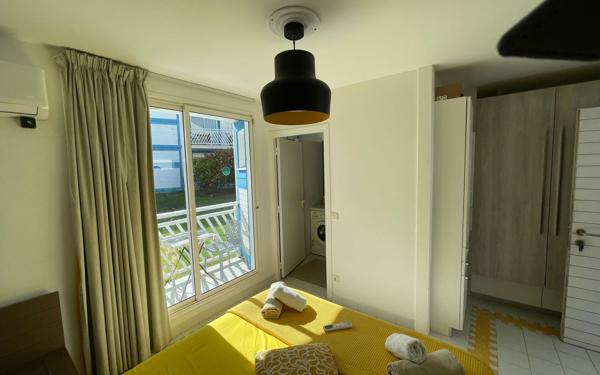 Appartement à vendre    1 pièce • 20 m2 Saint-François