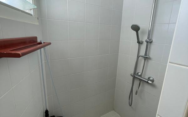 Appartement à vendre    1 pièce • 20 m2 Saint-François