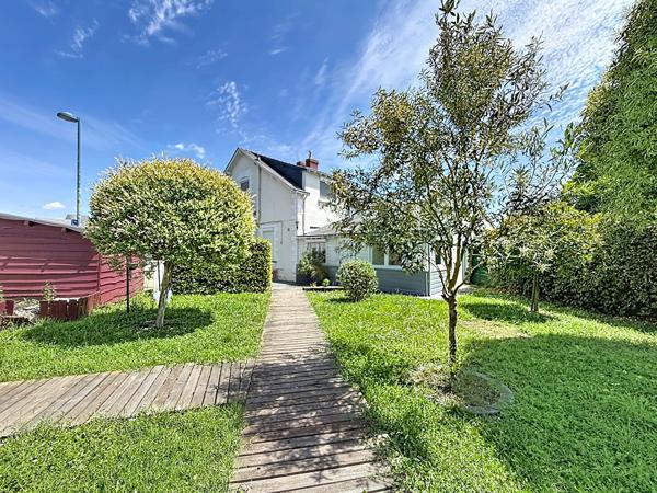 Maison Saint Barthelemy D Anjou 101 m2
