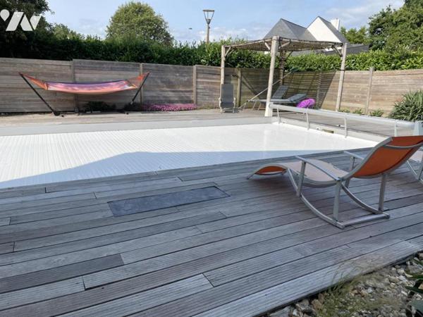 MAISON DE BOURG 5 chambres avec jardin et piscine PLOEREN