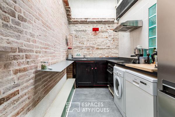 Duplex en dernier étage avec terrasse aux carmes
