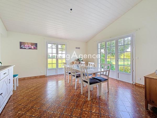 Maison à SAINT-CHRISTOPHE-DU-BOIS, 49280 - 5 pièces 140m²