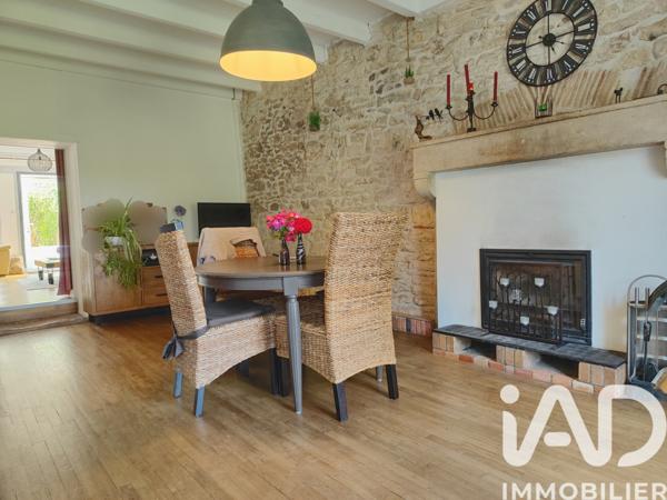 Maison à vendre 5 pièces 110 m² Champagne-Mouton