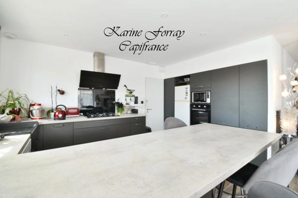 Maison de plain-pied à vendre 5 pièces ROUJAN (34)