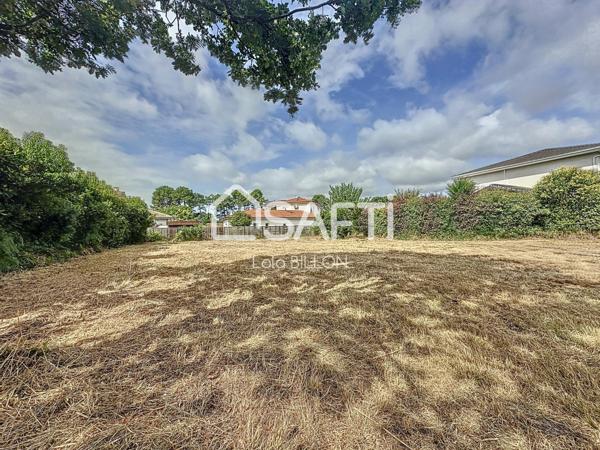 Terrain à bâtir de 800m2