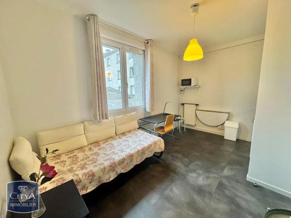 Appartement à louer 1 pièce 18m² Tours (37000)