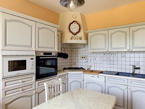 Plouhinec (29780) – Propriété de caractère de 195 m² sur 5 140 m² de terrain – À deux pas de l'océan