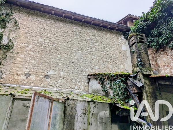 Maison à vendre 4 pièces 85 m² Saint Aulaye-Puymangou