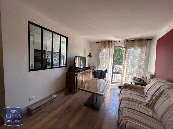 Appartement à louer 2 pièces 43.8m² Arpajon (91290)