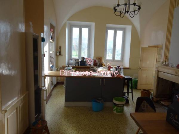 Immeuble à vendre de 900 m²