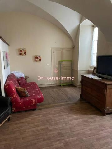 Immeuble à vendre de 900 m²