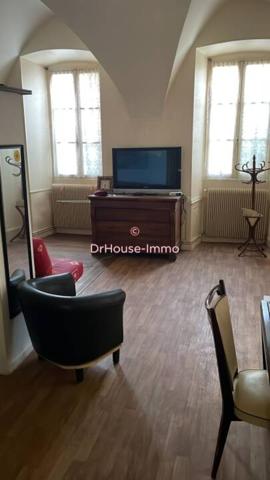 Immeuble à vendre de 900 m²