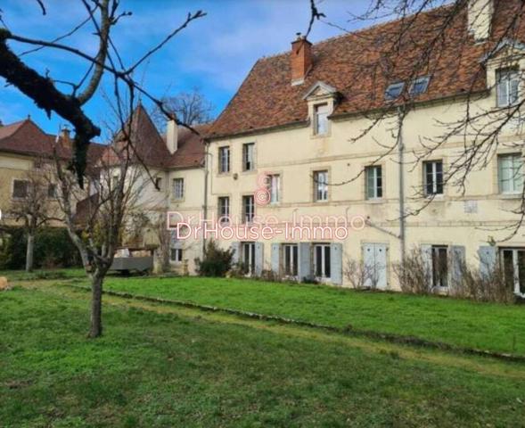 Immeuble à vendre de 900 m²