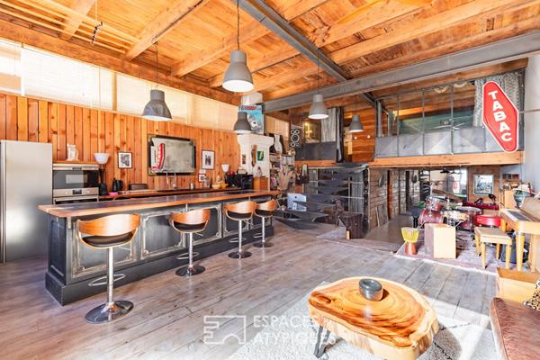 Maison d’architecte avec galerie d’art et loft premium en bord de Canal