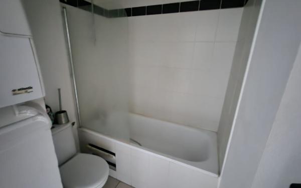 Appartement à louer    1 pièce • 27,69 m2 Athis-Mons