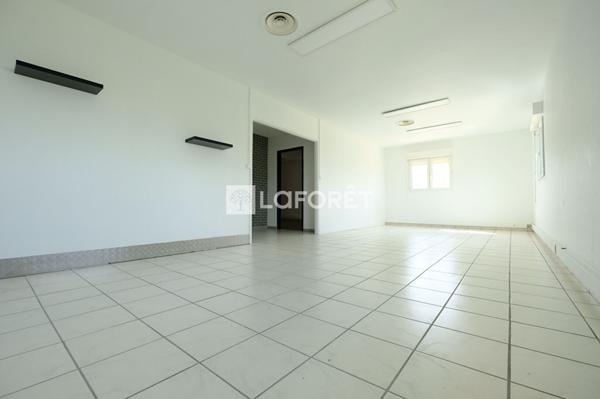 Location local commercial Colomiers - 110 m² - 1 400 €/mois