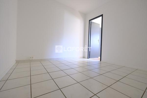 Location local commercial Colomiers - 110 m² - 1 400 €/mois