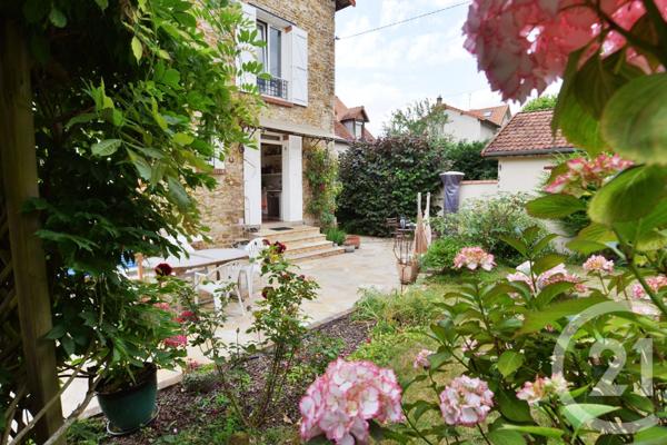 Maison à vendre  8 pièces - 192,48 m2 MONTGERON - 91