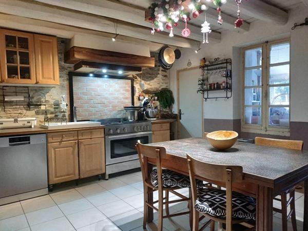 Maison Barbechat (44450), 170 m², 5 chambres + bureau, 1 700m² terrain