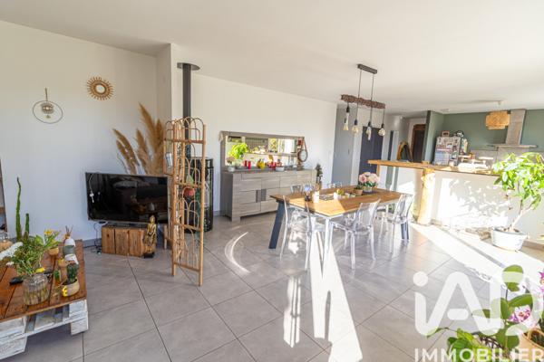 Maison à vendre 6 pièces 120 m² Albefeuille-Lagarde