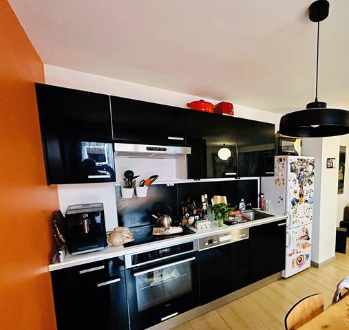 Bordeaux Chartrons, calme et résidentiel, superbe Duplex de 96 m2 avec terrasse et garage