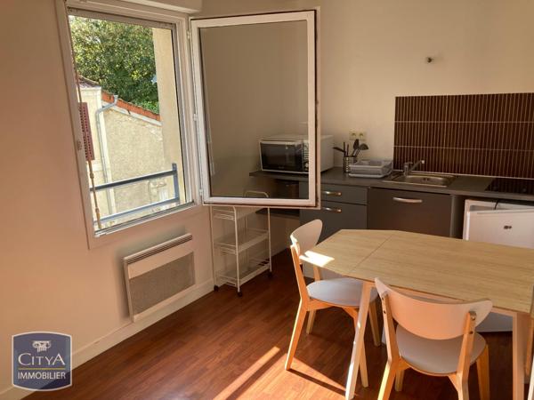 Location appartement Avon (77210) 1 pièce 18.39m²